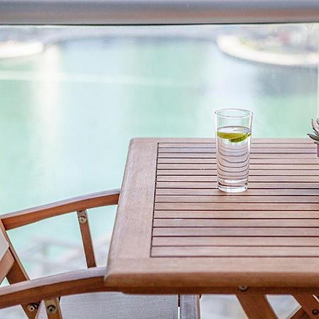 Nasma Luxury Stays - Pastel-Colored Apt With Jaw-Dropping Marina Views Dubai Bagian luar foto