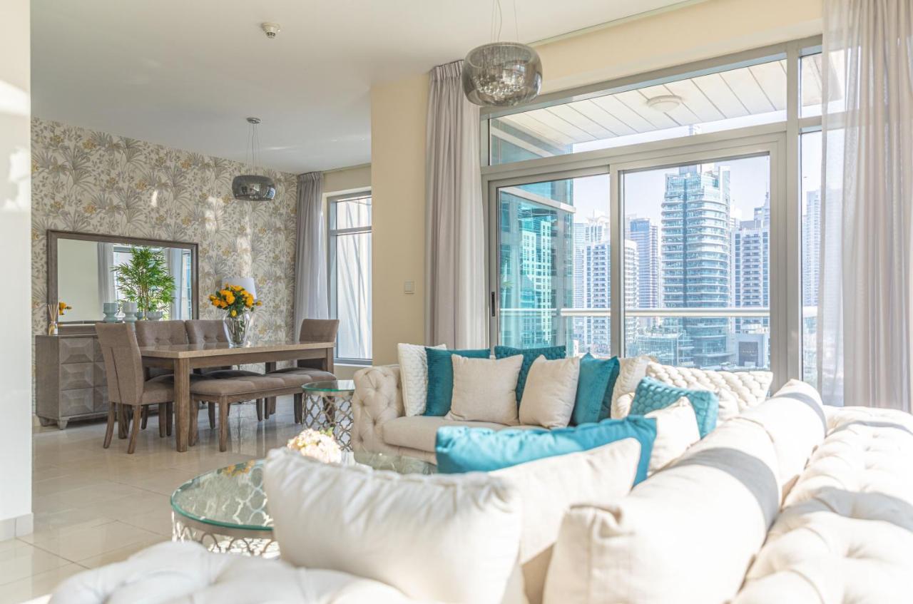 Nasma Luxury Stays - Pastel-Colored Apt With Jaw-Dropping Marina Views Dubai Bagian luar foto